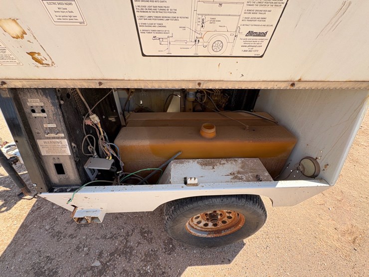 allmand-bros-maxi-lite-v-image-7