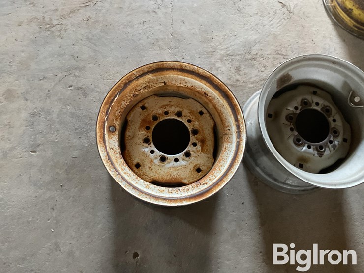 14-&-15”-steel-rims-image-16