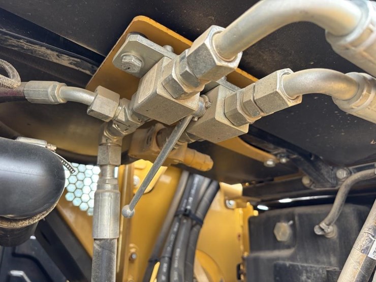 2020-caterpillar-308cr-image-50