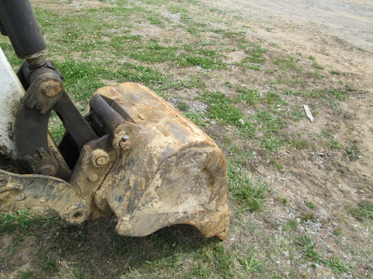 2016-bobcat-e35-image-23