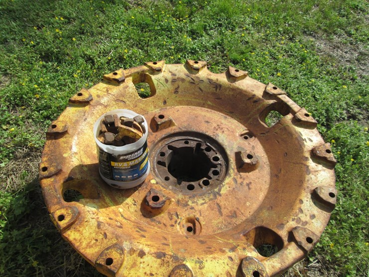 #36754-•-john-deere-rims-w/cast-centers-&-wedges-image-5