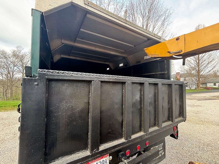 2001-ford-f550-image-10