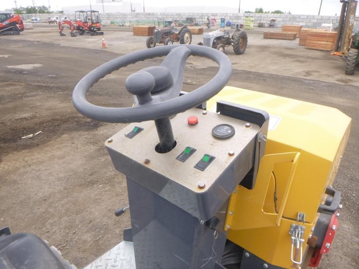 2024-sdlool-tr1000-tandem-vibratory-roller-image-20