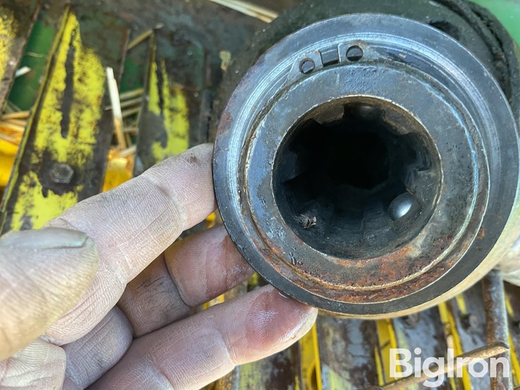 1978-john-deere-346-image-13