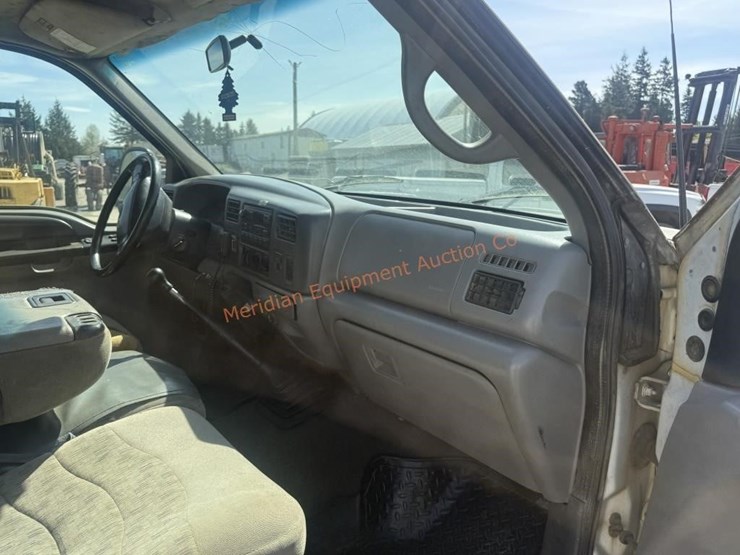 1999-ford-f250-image-27