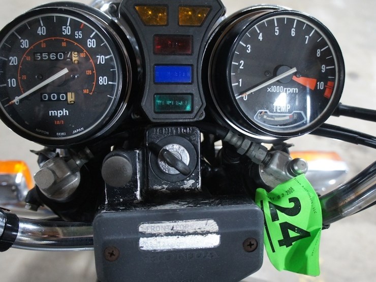 1982-honda-gl500-silver-wing-motorcycle-image-7