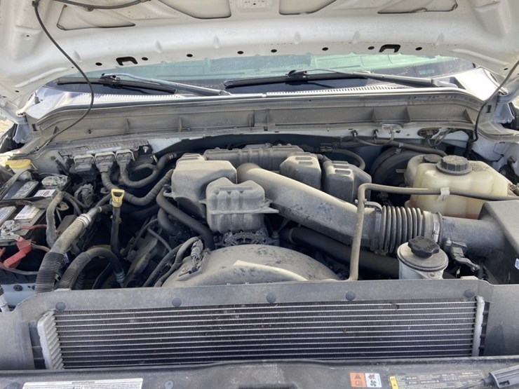 2015-ford-f250-xl-image-36