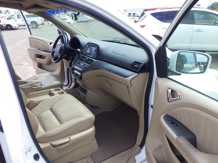 2007-honda-odyssey-image-6