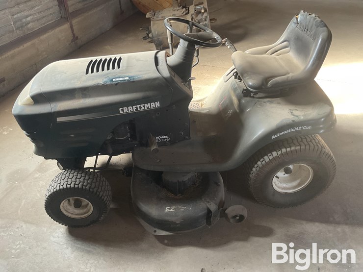 craftsman-riding-lawn-mower-image-8