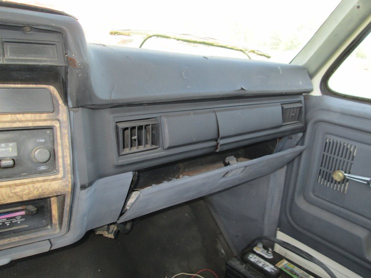 1986-ford-f350-image-24