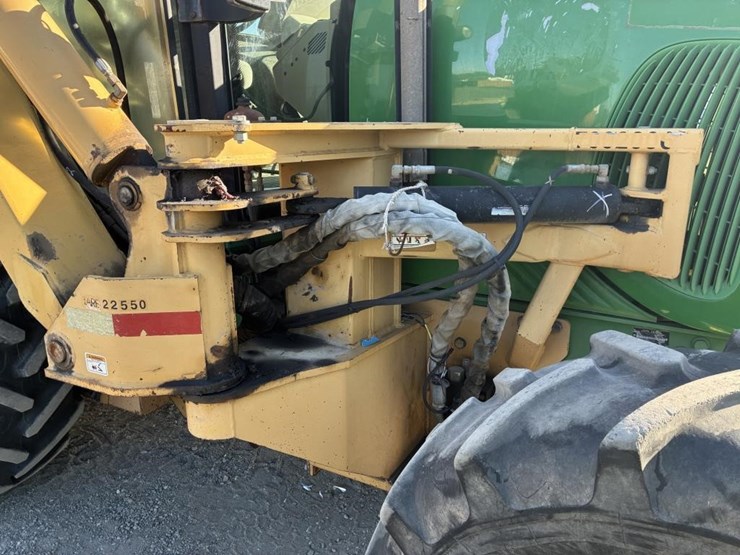 2005-john-deere-7220-image-12