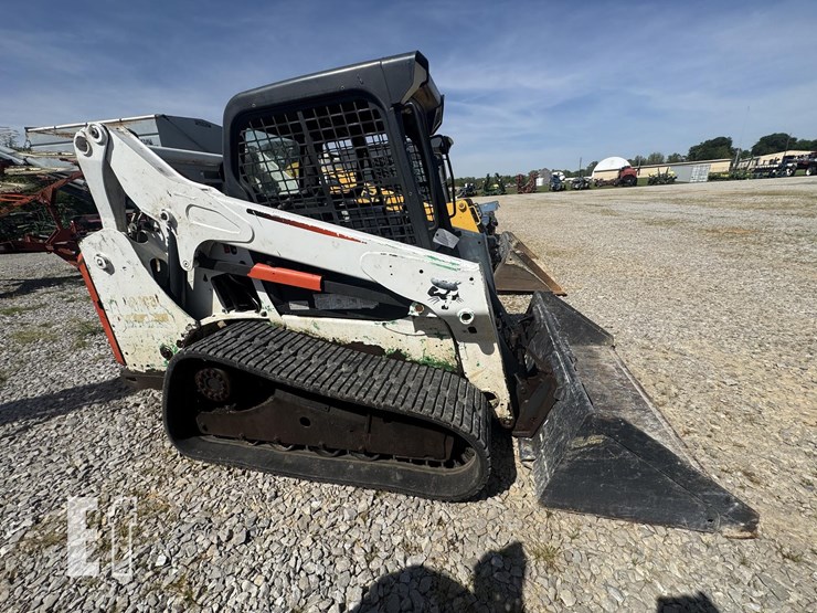 2014-bobcat-t590-image-4