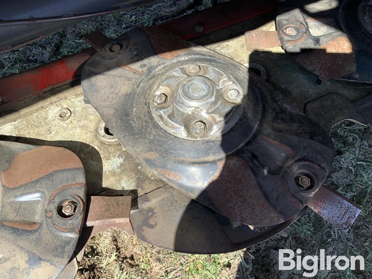 2023-massey-ferguson-1393-image-14