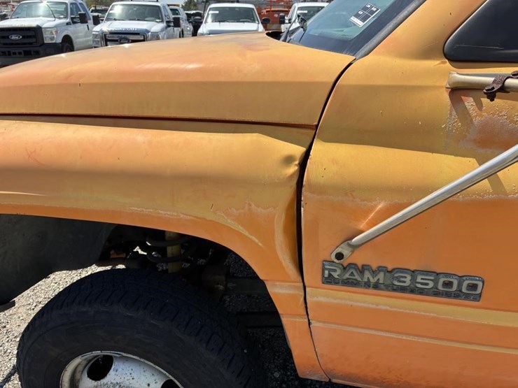 1996-dodge-ram-3500-image-5