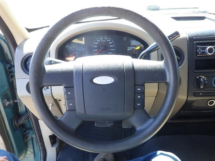 2005-ford-f150-image-26