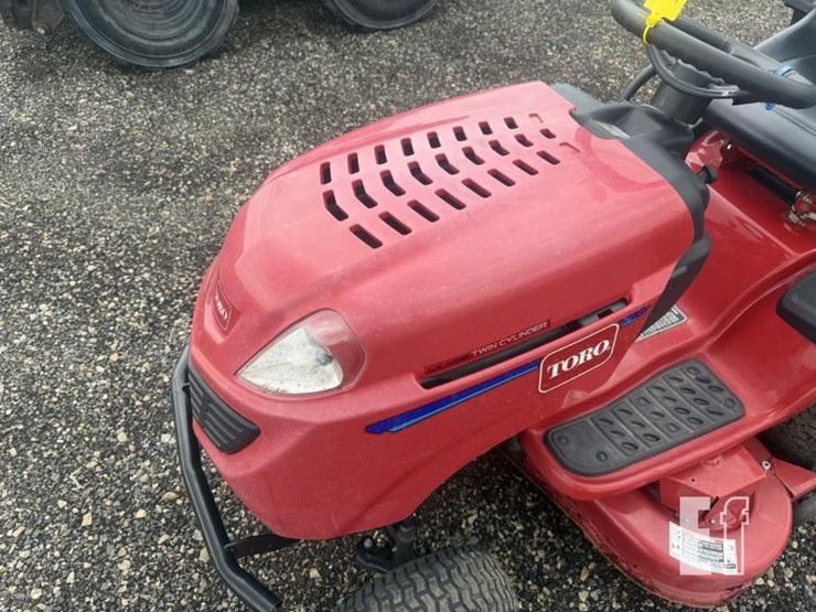 toro-lx468-image-9