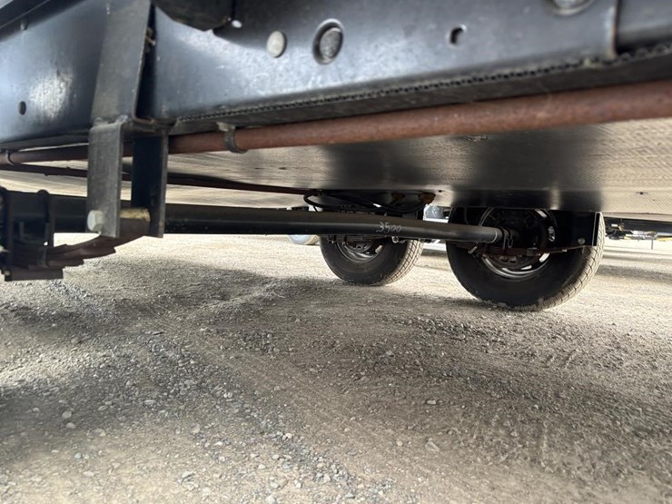 2020-bullet-bl2200bh20-travel-trailer-image-23