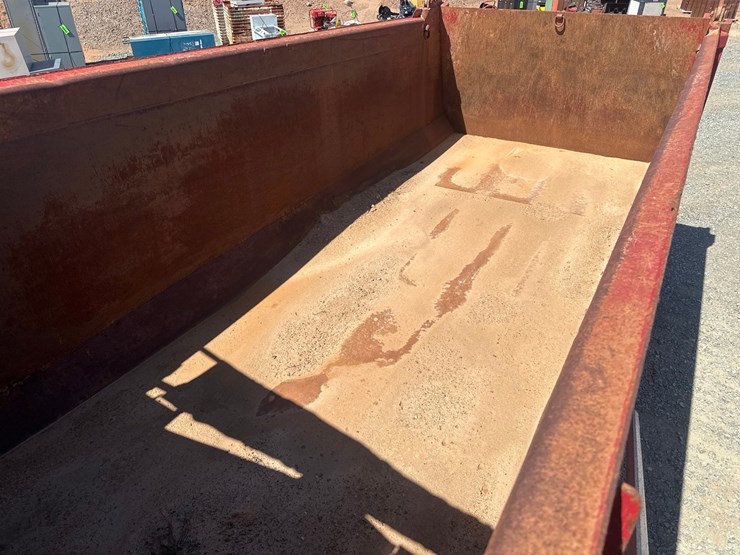 2012-international-7600-image-19