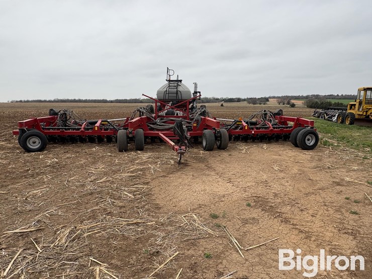 2016-case-ih-2016-image-2