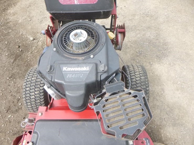 toro-lawn-mower-image-16