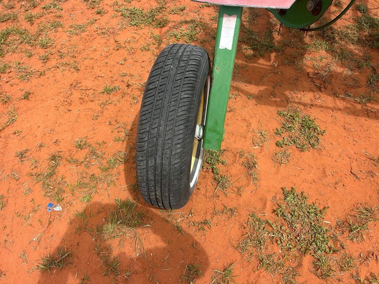 john-deere-700-image-6