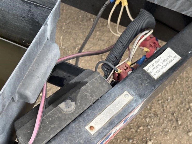 2020-bullet-bl1700bh20-travel-trailer-image-10