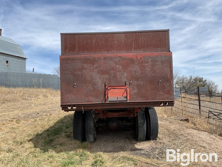 1953-diamond-t-622-28m-t/a-grain-truck-image-6