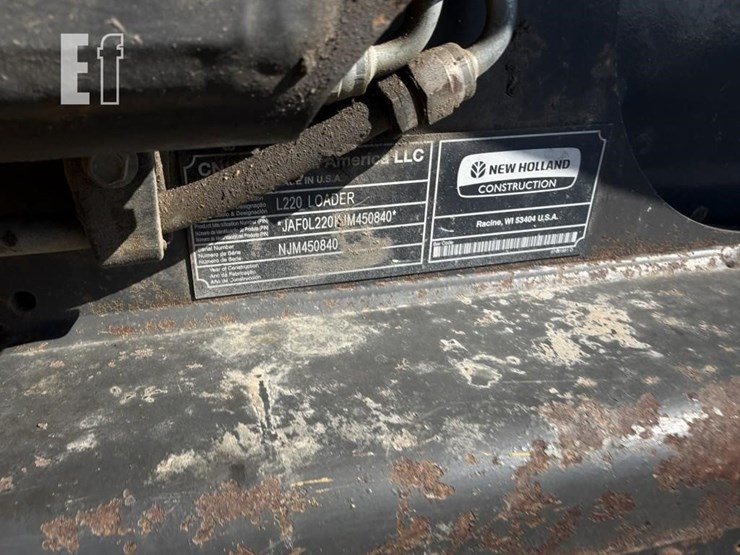 2018-new-holland-l220-image-20