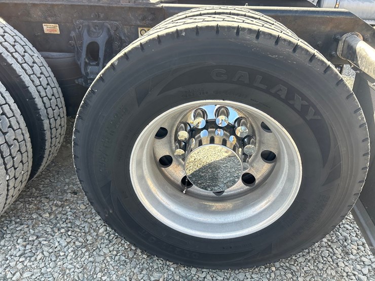 2018-kenworth-t680-image-88