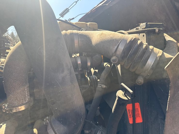 1996-ford-l9000-image-24