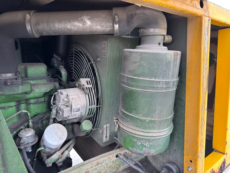 massey-ferguson-8-image-15