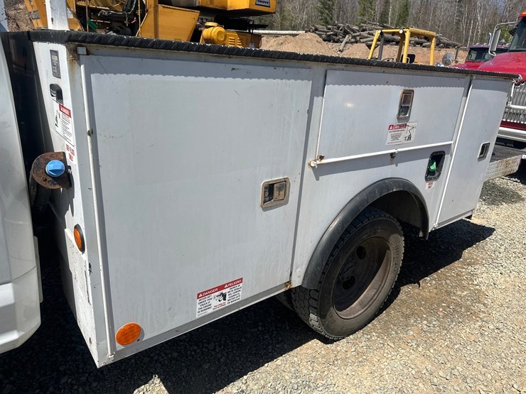 2019-ford-f550-image-17