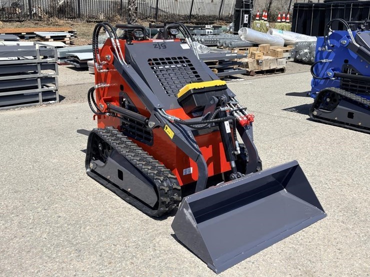 2026-zjg-zj-380-skid-steer-loader-image-2