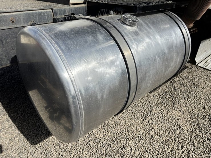 2022-international-hx520-image-27