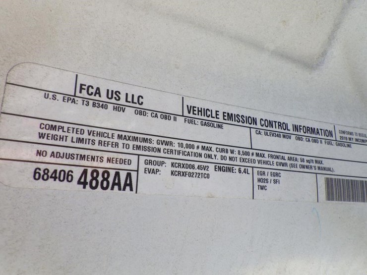 2019-dodge-2500-image-12