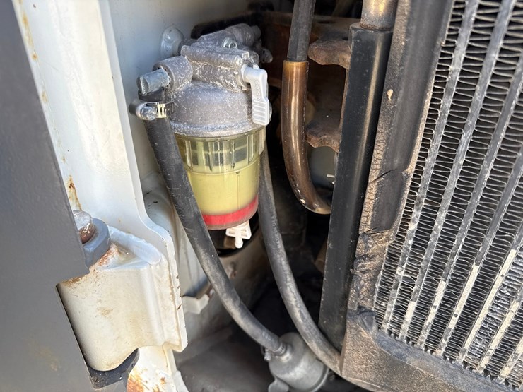 takeuchi-tl8-image-28