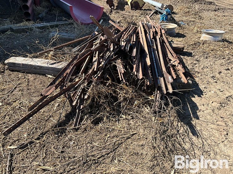 5'-6'-steel-posts-image-9