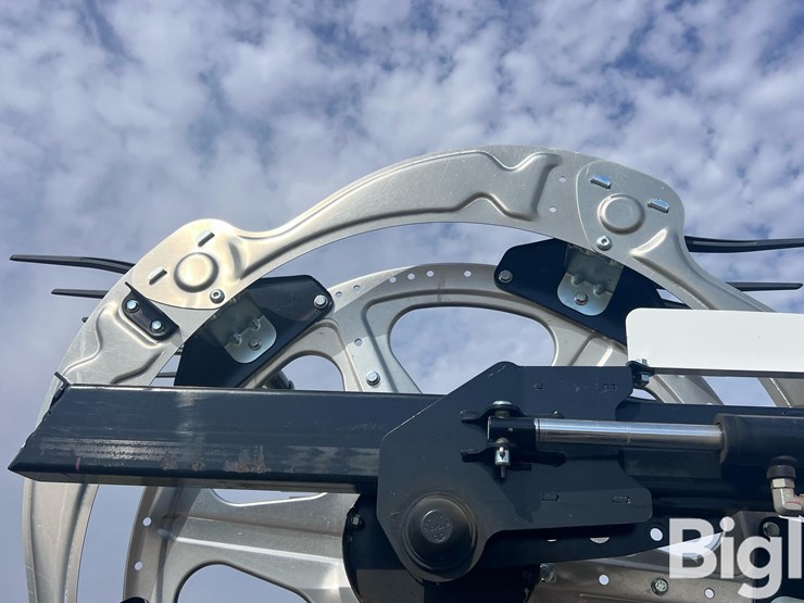 2022-mac-don-fd235-image-15