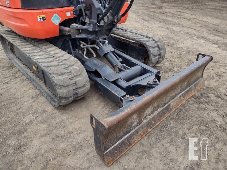 2020-kubota-kx040-4-image-22