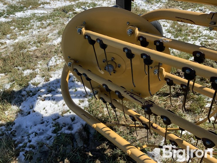 2009-vermeer-r2300-image-20