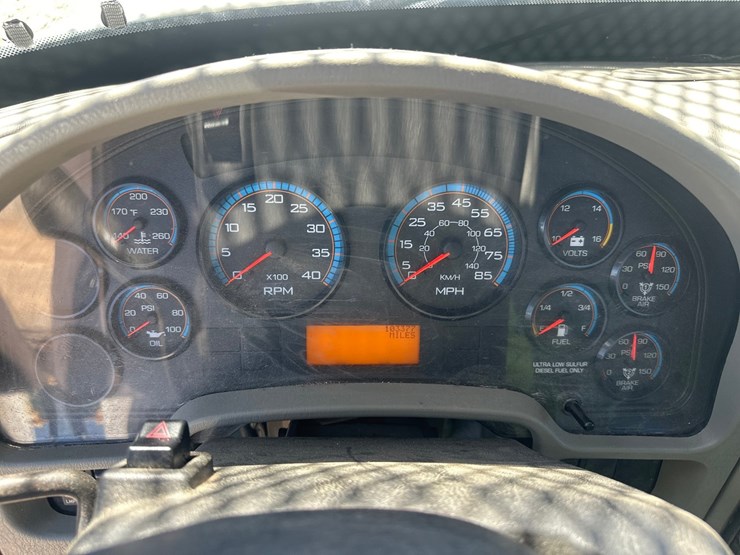 2009-international-durastar-4300-image-46