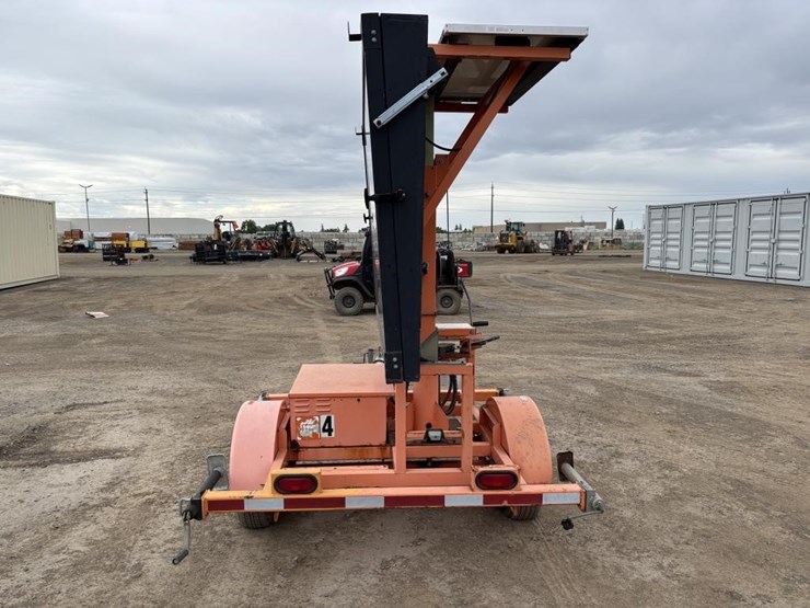 2008-wanco-s/a-towable-message-board-image-11