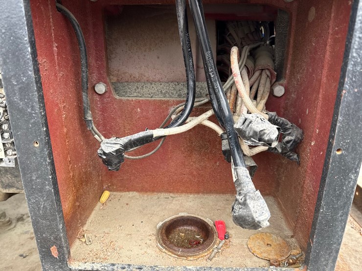 massey-ferguson-8-image-14