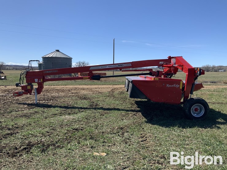 2023-massey-ferguson-1393-image-8