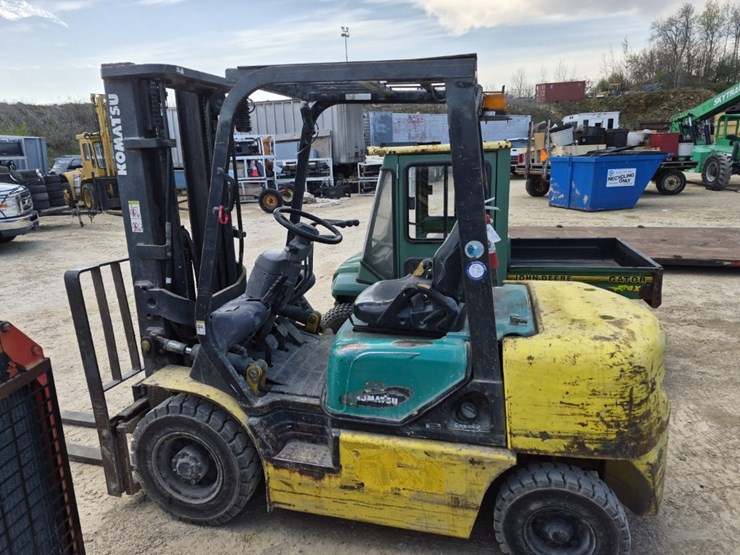 komatsu-fg25t-14-image-6