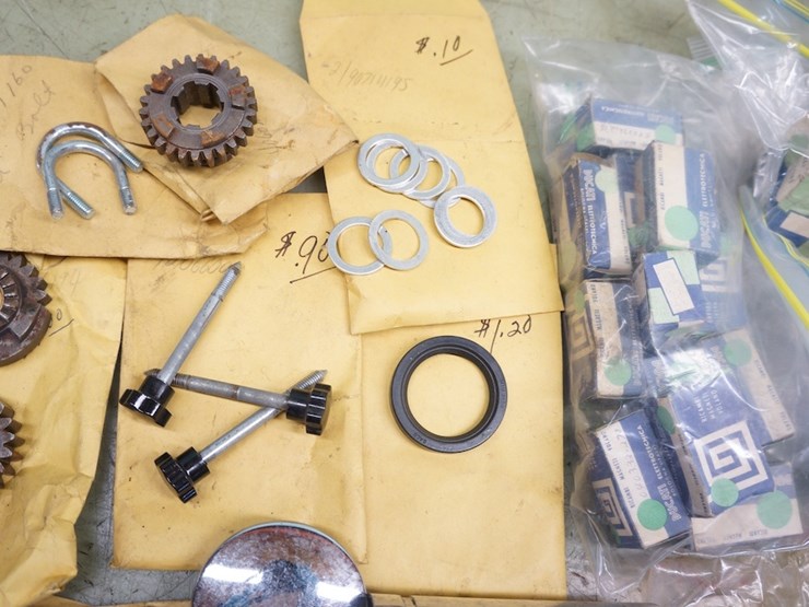 italian---ducati-etc…-miscellaneous-parts-lot-image-7