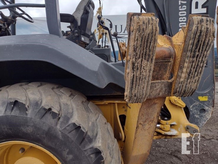 2010-deere-310j-image-14