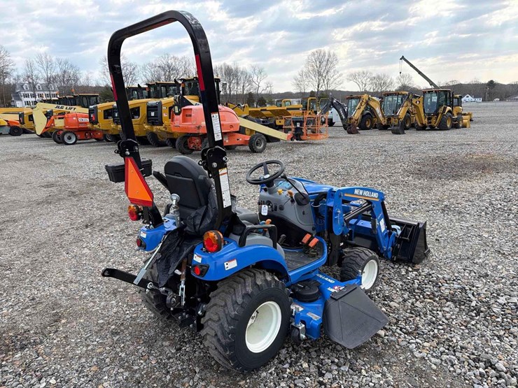 new-holland-workmaster-25s-image-4