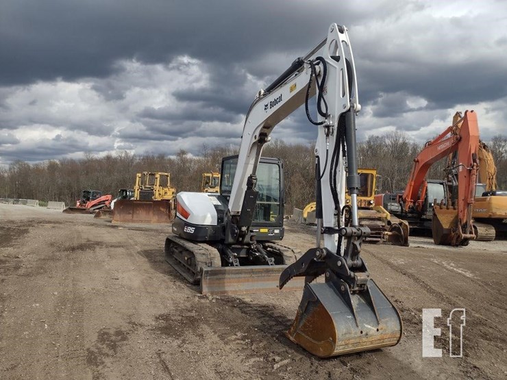 2020-bobcat-e85-image-41