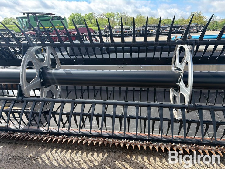 2023-mac-don-fd235-image-12